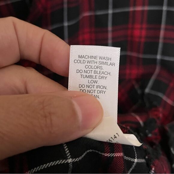 J. Jill Cotton Red, Black, White Plaid Long Sleeve Button Front Shirt Top Size M - Picture 12 of 13